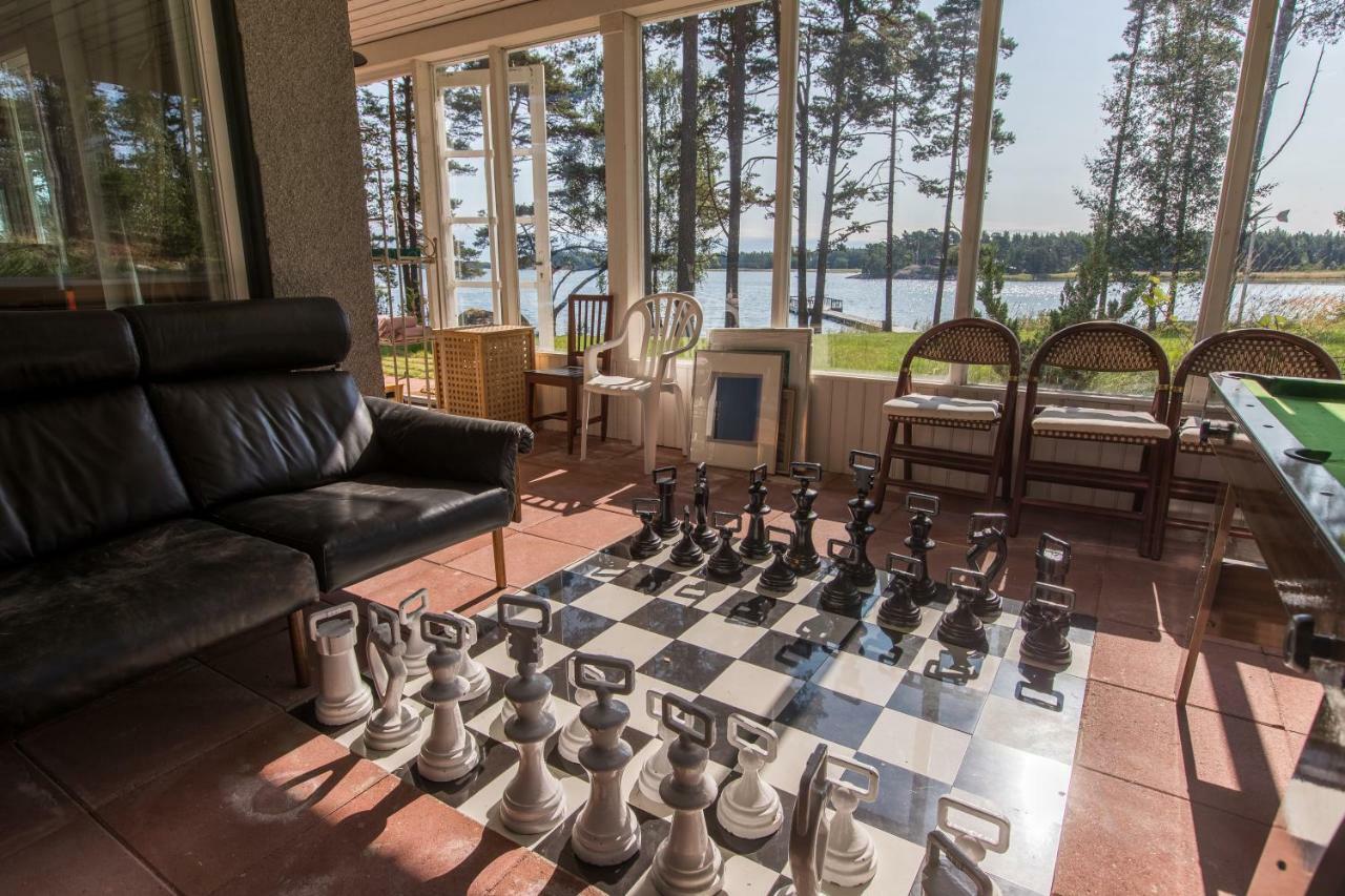 Villa Harald - Beachfront Hitis エクステリア 写真